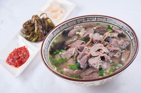 水盆羊肉培訓(xùn)學(xué)員作品圖